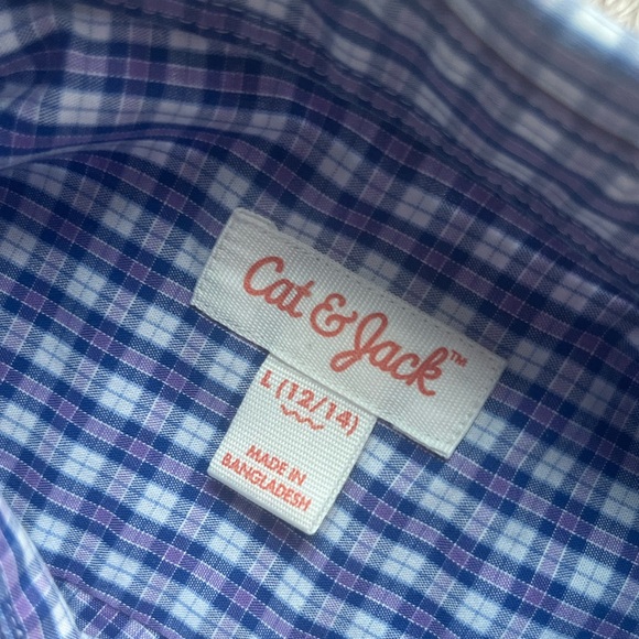 Cat and Jack boys long sleeved plaid purple and white button down size Large EUC - Picture 4 of 4